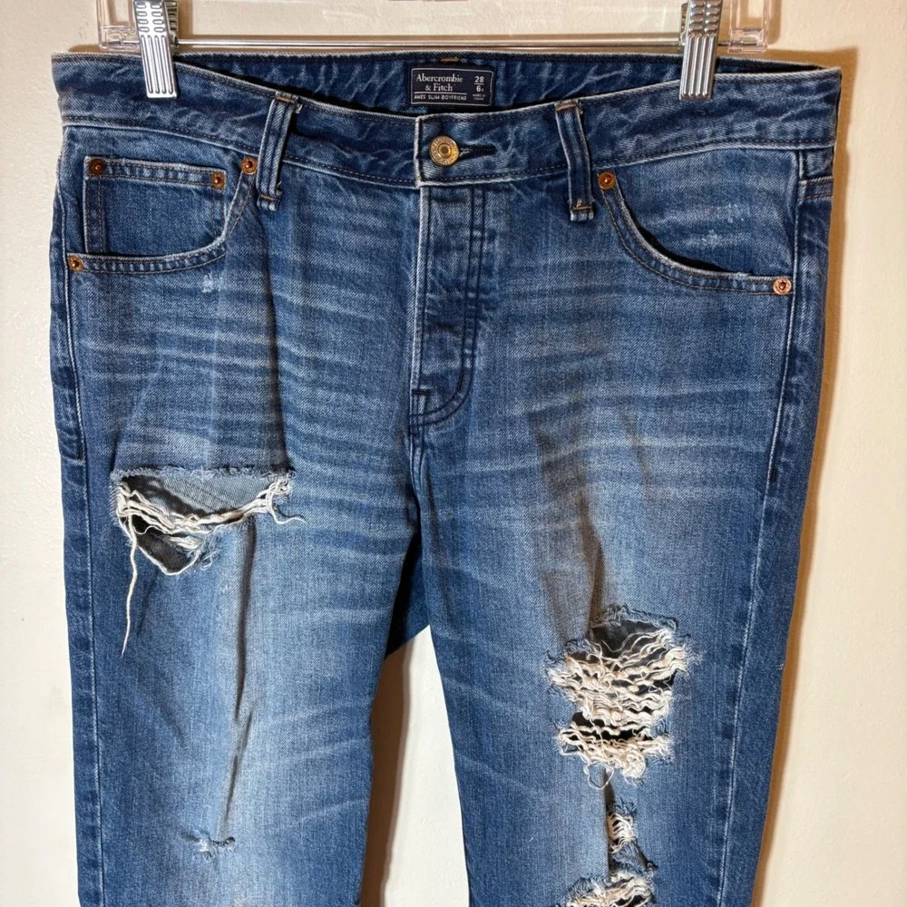 Abercrombie & Fitch Ames Slim Boyfriend‎ Jeans Size 28